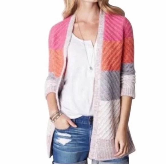 American Eagle Outfitters Sweaters - American Eagle Outfitters cardigan sweater. Size XS/S.